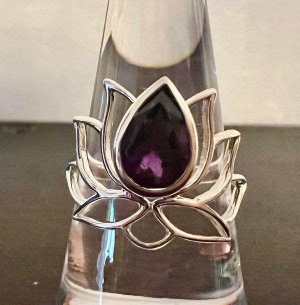 Amethyst Lotus Ring