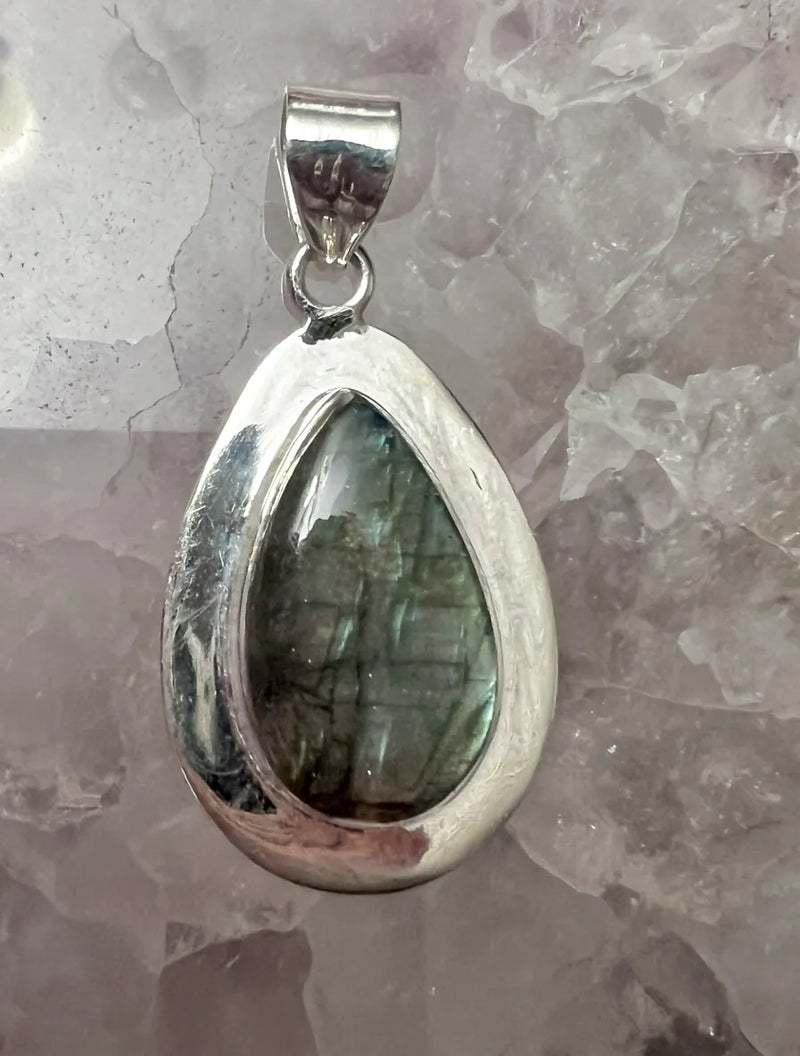 Labradorite Pendant