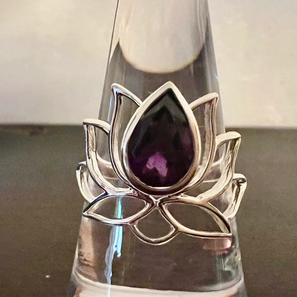 Amethyst Lotus Ring